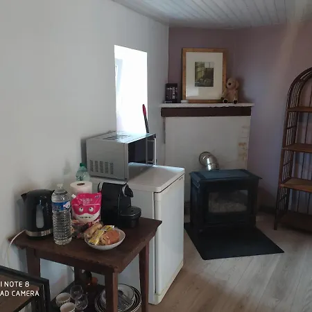 Chambre Tranquille Et Confortable Pour Etape Ancy-le-Libre Exterior photo